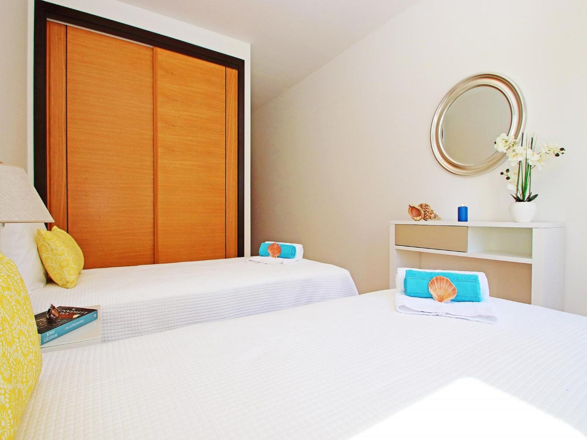 In With Shared Pool * Albufeira